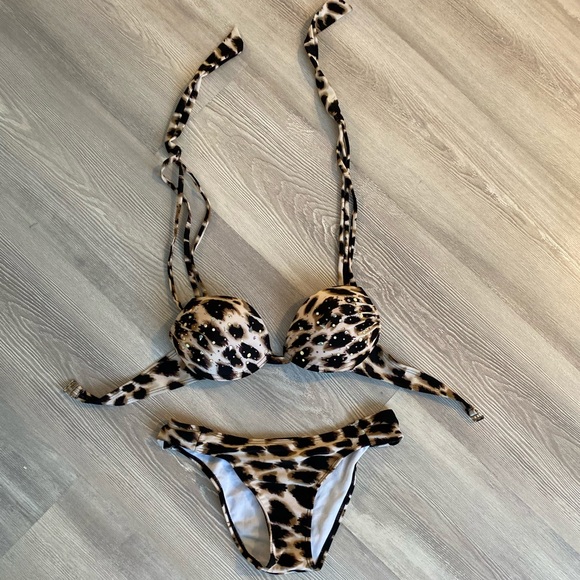 Bedazzled Animal Print Padded Bikini Size Small - Picture 1 of 8